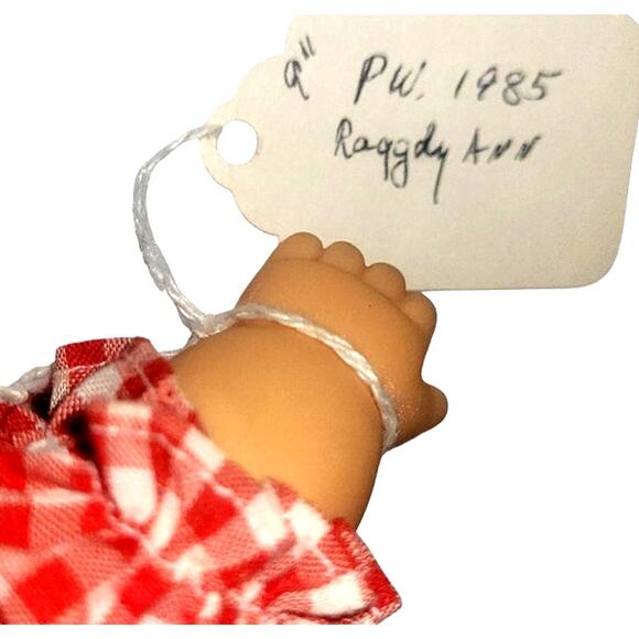 Rare 9" Vintage '85 Ocean Toys Cloth & Vinyl Doll With Yarn Hair Sleep Eyes EUC - Picture 4 of 5